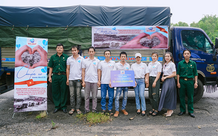 Dịch vụ hỗ trợ khách hàng 24/7